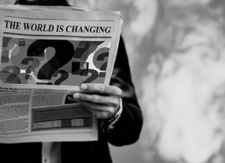 Czy tytuł magistra coś daje?